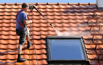 roof cleaning Sanham Green, Berkshire